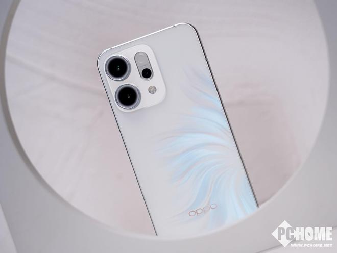 列价格公布 Live图神机2799元起凯发K8国际版OPPO Reno14系(图2)