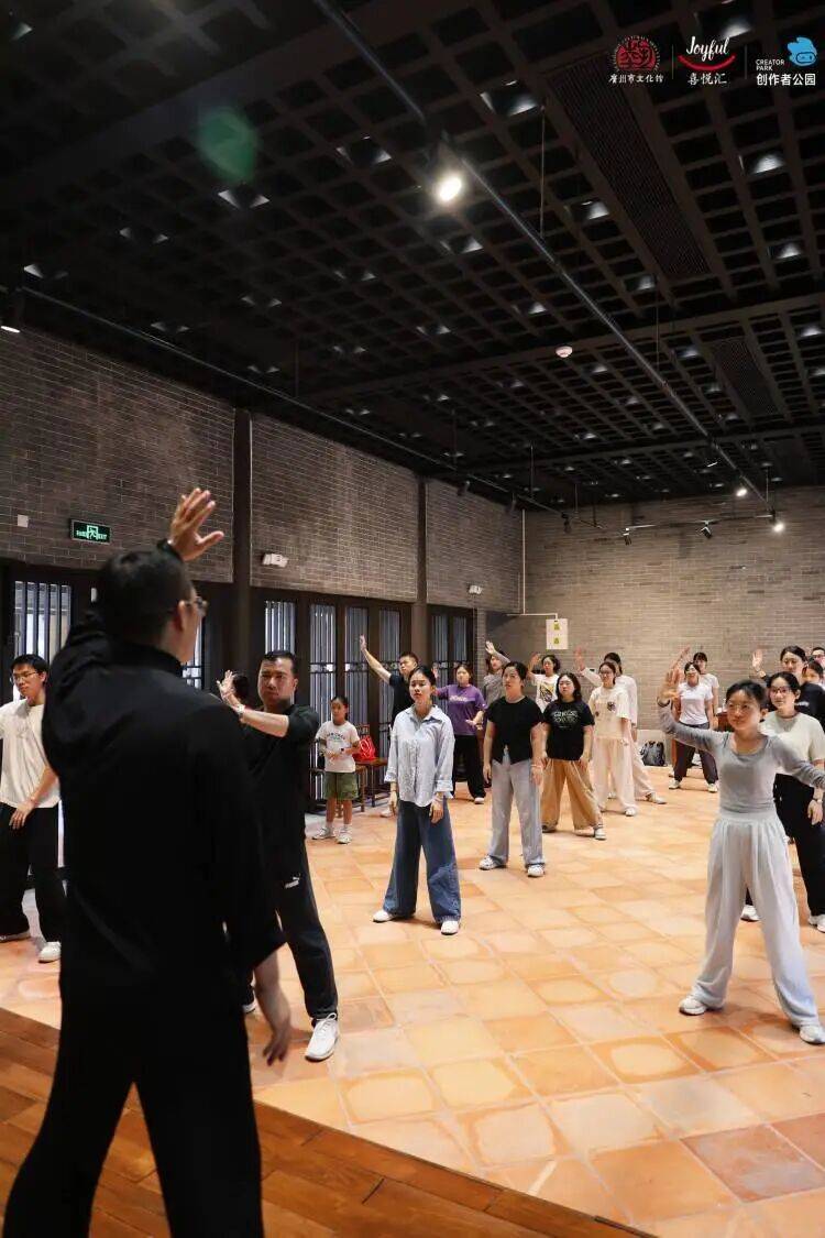 、派对妆容、珠绣胸针超多趣味活动等你参与凯发网址【报名】广府·生活美学：精油手作(图36)